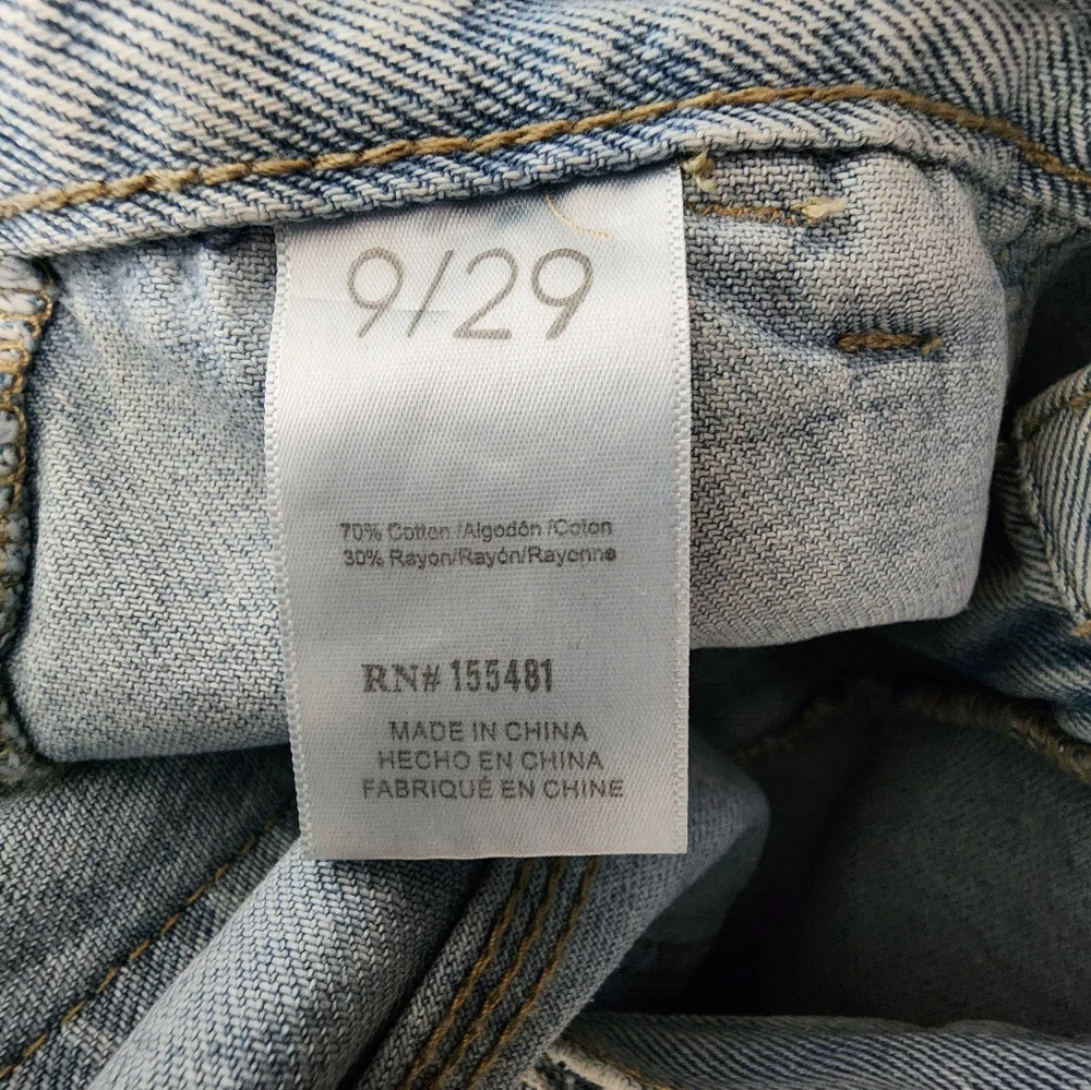 Simple Society Squared Pocket Wide Leg Light Wash Carpenter Jeans - Picture 5 of 8